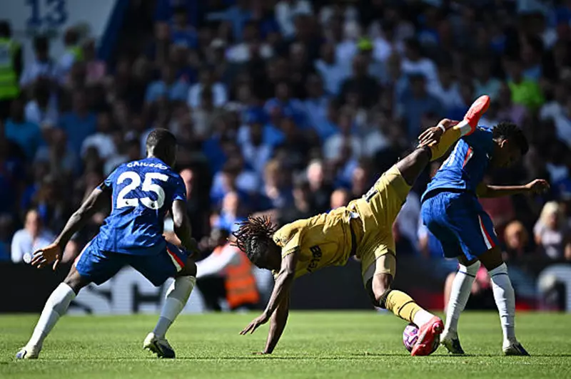 تشيلسي وكريستال بالاس